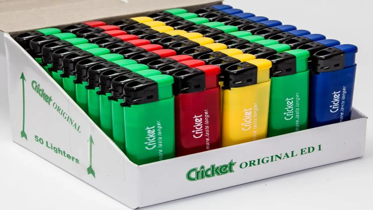 Cricket lighter